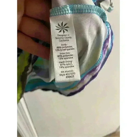 ATHLETA WOMEN'S Racer Back Multicolor Stretchy with Attached Bra Tank Top, Small - Picture 6 of 6